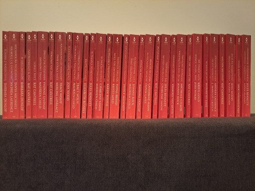 Zdjęcie oferty: Kolekcja 31 książek z serii Gorący Romans