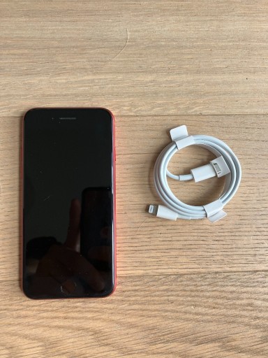 Zdjęcie oferty: iPhone SE 2020 64GB PRODUCT RED