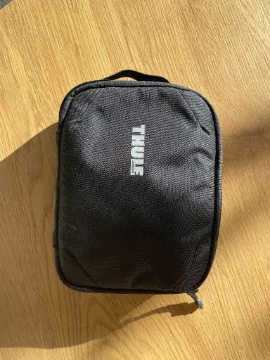 Zdjęcie oferty: Organizer do sprzętu elektronicznego Thule Subterra PowerShuttle