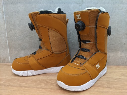 Zdjęcie oferty: Buty snowboardowe DC Lotus choco brown 2023