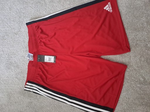 Zdjęcie oferty: Adidas spodenki roz LT