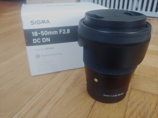 Zdjęcie oferty: Sigma 16 1.4 Sony E DC DN bardzo ostra