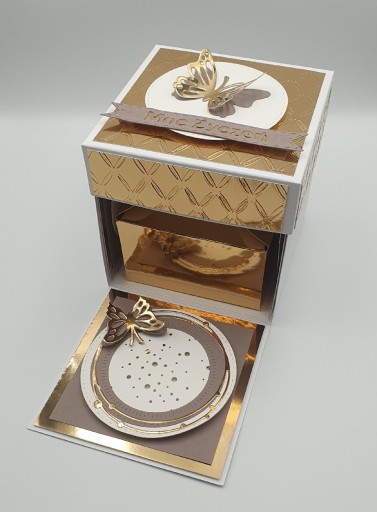 Zdjęcie oferty: Exploding box prezent urodziny kobiety złoto i beż