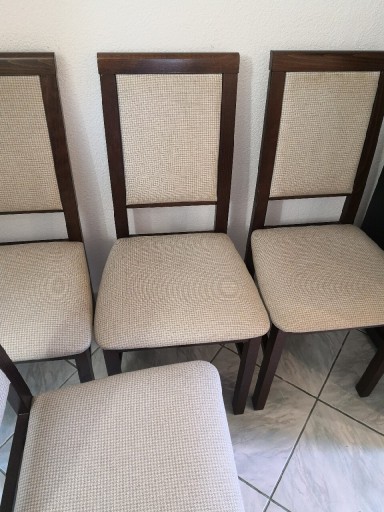 Zdjęcie oferty: Krzesła do stołu 