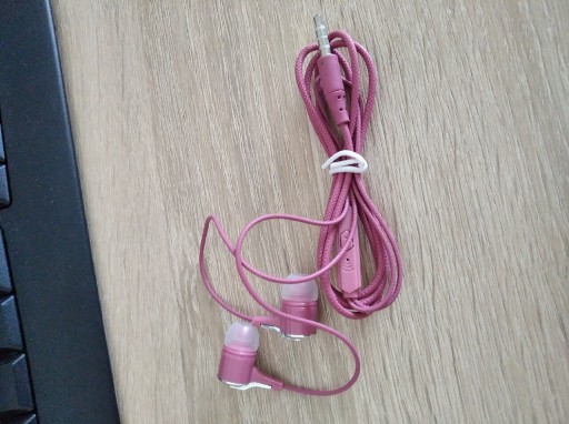 Zdjęcie oferty: różowe słuchawki douszne do telefonu nowe