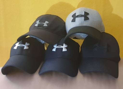 Zdjęcie oferty: Oryginalna czapka z daszkiem Under Armour 5szt.