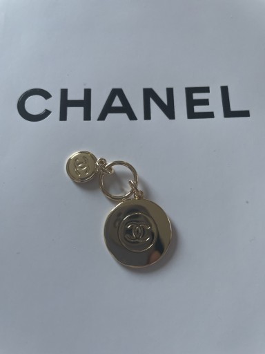 Zdjęcie oferty: CHANEL charms, zawieszka