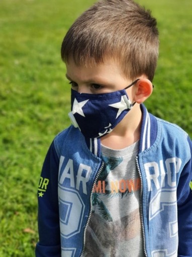 Zdjęcie oferty: Maska dla dzieci antysmogowa stars + 2 filtry FFP2