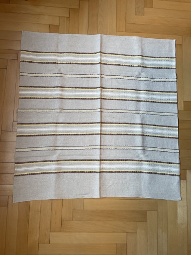 Zdjęcie oferty: Obrus / serweta lniana 90 x 90 cm vintage PRL