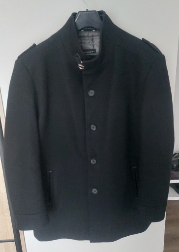 Zdjęcie oferty: Kurtka płaszcz wełna kaszmir rozmiar 64 czarna