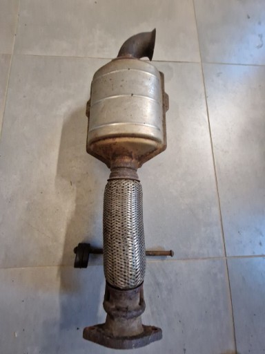 Zdjęcie oferty: Katalizator Volvo S40 2.0D 136KW OEM 