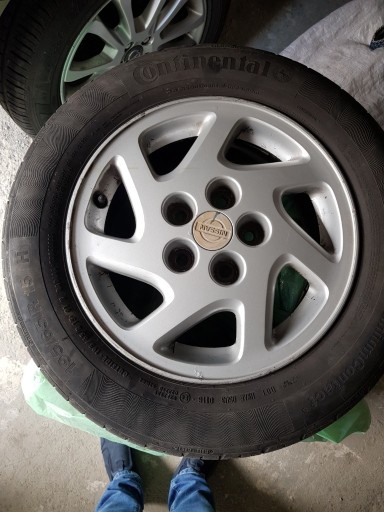 Zdjęcie oferty: Alu felgi z oponami Continental Premium5 195/65r15