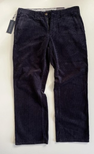 Zdjęcie oferty: OKAZJA eleg spodnie TH. Model SOHO CHINO CLEAN COR