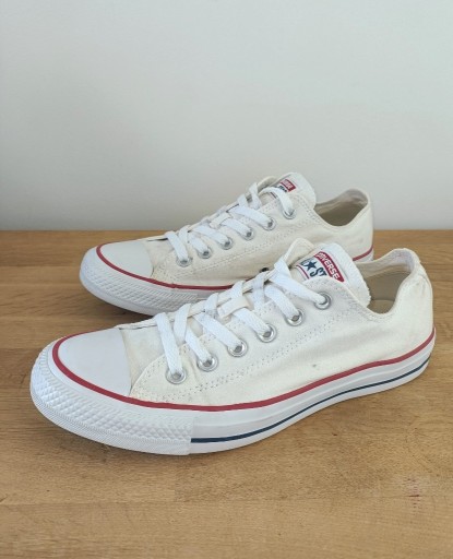 Zdjęcie oferty: Śliczne trampki Converse All Star rozmiar 40 BDB 