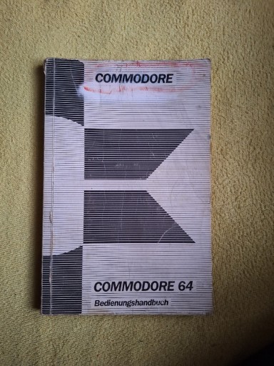 Zdjęcie oferty: Instrukcja obsługi Commodore 64  język niemiecki 