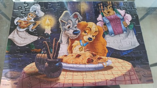 Zdjęcie oferty: Puzzle King Zakochany kundel Disney 99 sztuk