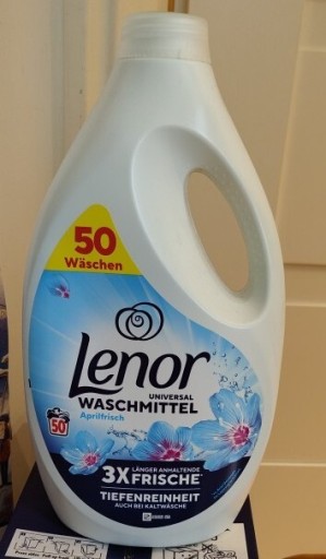 Zdjęcie oferty: PŁYN DO PRANIA LENOR APRILFRISCH 50 PRAŃ 2,5L. Z NIEMIEC