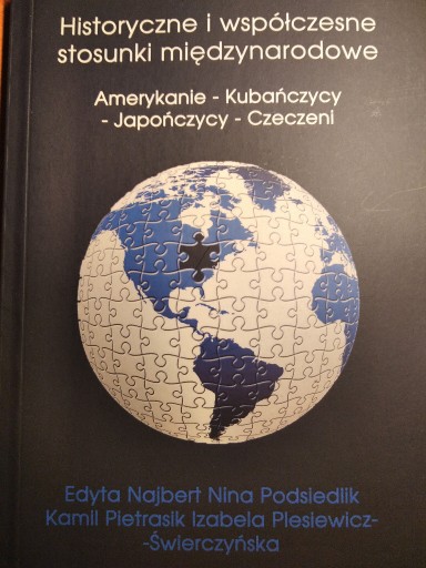 Zdjęcie oferty: Historyczne i współczesne stosunki międzynarodowe