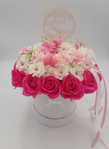 Zdjęcie oferty: Flowerbox upominek dla Mamy, kwiaty mydlane