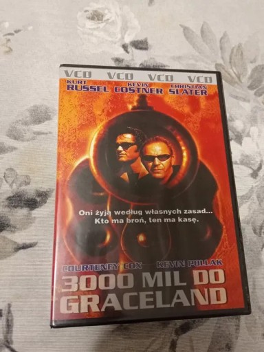 Zdjęcie oferty: 3000 mil do Graceland (2003) VCD
