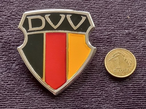 Zdjęcie oferty: Kolekcjonerski pin, przypinka ,vintage 