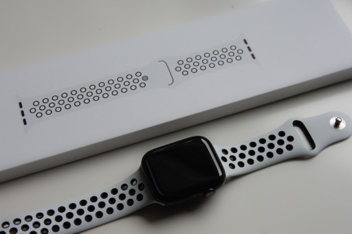 Zdjęcie oferty: Smartwatch Apple Watch series 8 GPS 45mm czarny