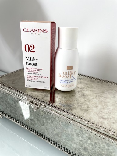 Zdjęcie oferty: Clarins mleczko upiększające 02 podkład