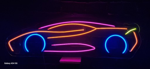 Zdjęcie oferty: Auto, samochód NEON LED Mega duży 100 cm x 30 cm