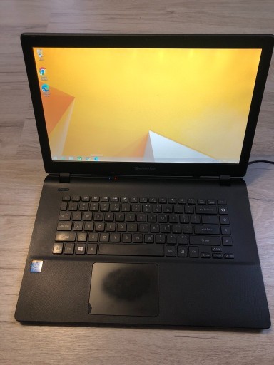 Zdjęcie oferty: Laptop do biura Packard Bell (Acer) ENTF71BM 
