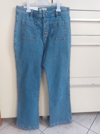 Zdjęcie oferty: Spodnie jeansowe Tchibo, rozm. 40, modny fason
