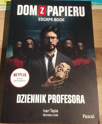 Zdjęcie oferty: Dom z papieru. Escape book