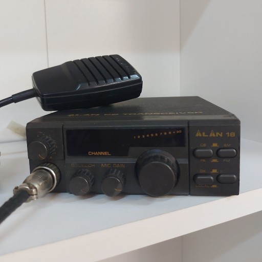 Zdjęcie oferty: CB radio ALAN 18