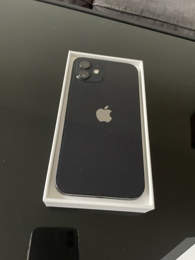 Zdjęcie oferty: iPhone 12 Czarny 64gb super stan