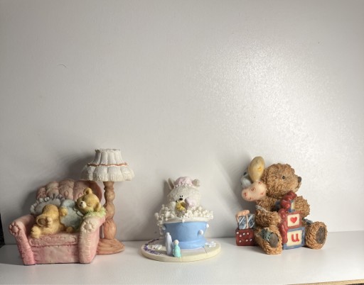 Zdjęcie oferty: figurki kolekcjonerskie misie teddy bear króliczek