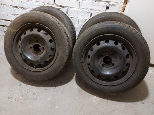 Zdjęcie oferty: Kompletne koła 175/65 R14. Przejechany jeden sezon