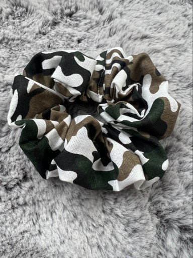 Zdjęcie oferty: Gumka do włosów scrunchie handmade ręcznie robiona frotka