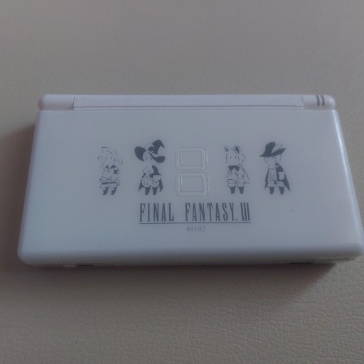 Zdjęcie oferty: Game boy nintendo ds lite wersja final fantasy