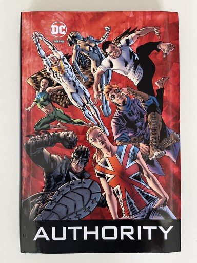 Zdjęcie oferty: Authority tom 1 DC deluxe