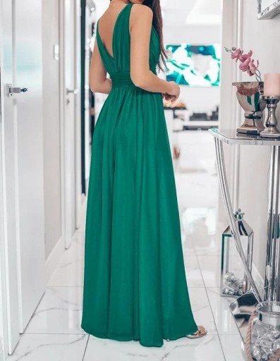 Zdjęcie oferty: Długa zielona suknia z rozcięciem M