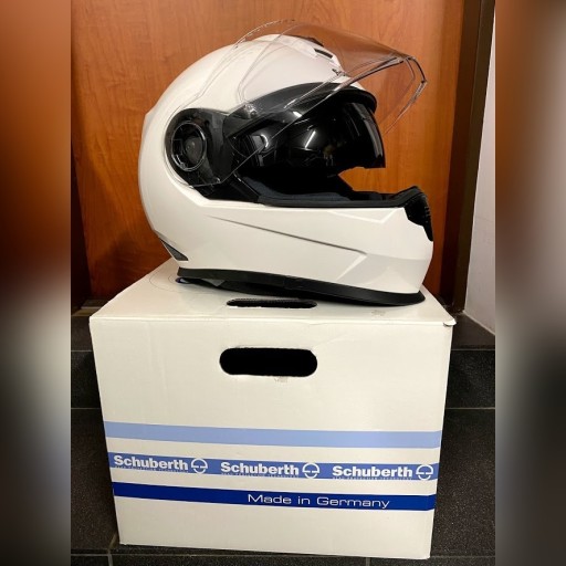 Zdjęcie oferty: Kask Schuberth S2