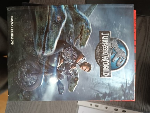 Zdjęcie oferty: Jurassic World Dvd i książka 