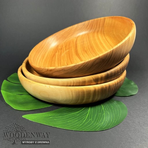 Zdjęcie oferty: Miska z naturalnego drewna czereśniowego