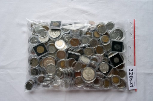 Zdjęcie oferty: monety w woreczku 220 sztuk