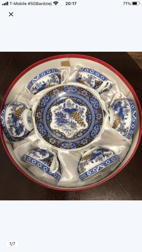 Zdjęcie oferty: Piękny porcelanowy zestaw filiżanek z talerzykami