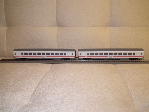 Zdjęcie oferty: Zestaw dwóch wagonów  osobowych IC kolei DB AG 