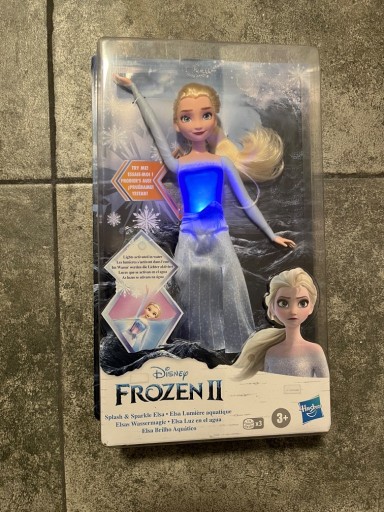 Zdjęcie oferty: Lalka Elza świecąca Frozen II