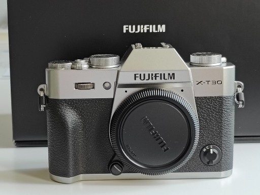 Zdjęcie oferty: Aparat Fujifilm X-T30 II Body