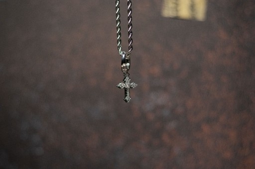 Zdjęcie oferty: Cross earrings kolczyki krzyż