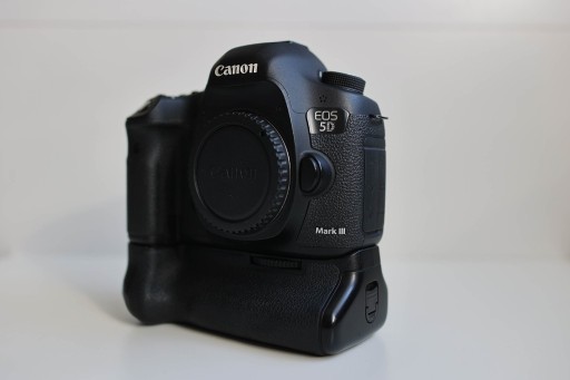 Zdjęcie oferty: Canon 5D Mark III