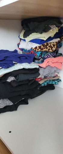 Zdjęcie oferty: Paka ubrań damskich rozm 34-36 second hand 